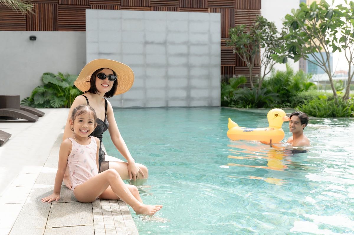 Novotel Phnom Penh Swimming Pool